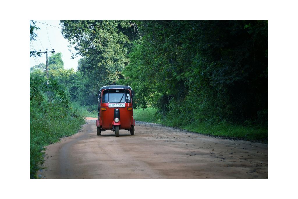tuk-tuk-hire-in-sri-lanka