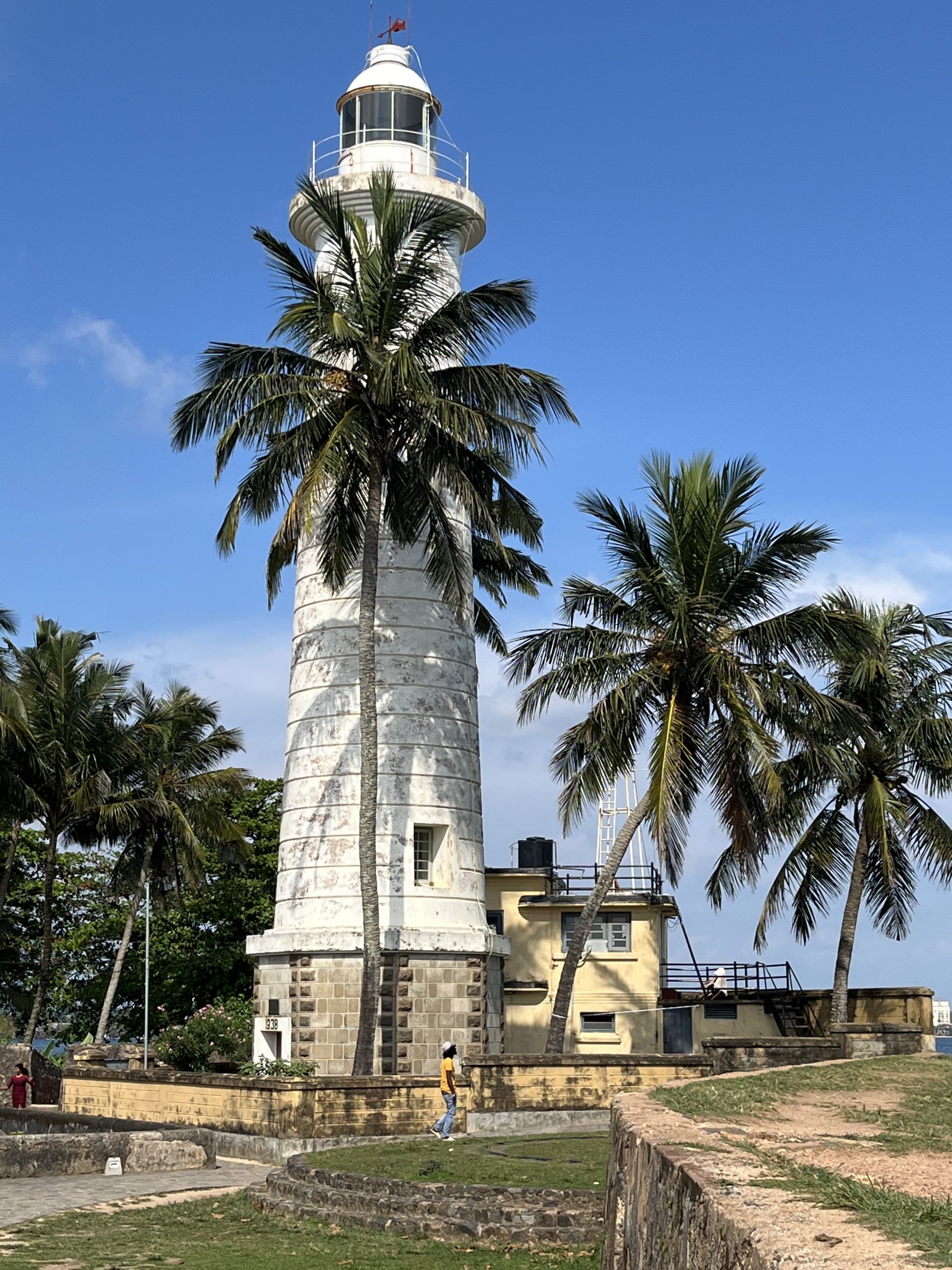best-3-wheeler-routes-in-Sri-Lanka-Must-Drive-Roads-for-Adventure