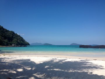 solo-travel-destinations-2025