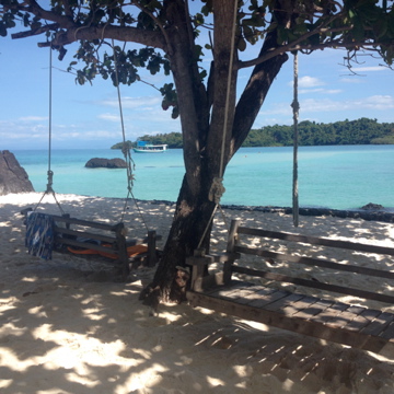 solo-travel-destinations-2025