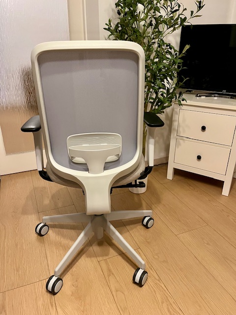 the-slouch-online-desk-chair-review